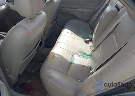 2002 Toyota Camry Le from USA, damaged, VIN JTDBE32K420014562